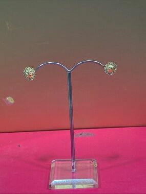 Gold Floral Cluster Stud Earrings - Women Jewelry